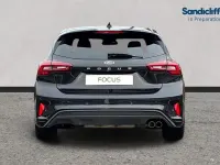 Ny Ford Focus ST-Line X 125 HK (91 kW) 2026 Svart Halvkombi