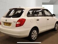 Used Skoda Fabia 2009 White Estate