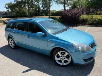 Used Vauxhall Astra SRi 100 HP (73 kW) 2005 Blue Estate