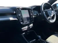 Used Volvo XC40 Plus 163 HP (119 kW) 2023 Red SUV