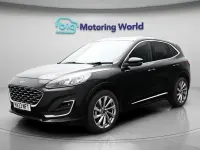 Usado Ford Kuga Vignale 190 HP (139 kW) 2023 Preto SUV