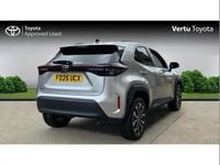 Used Toyota Yaris Cross Design 113 HP (83 kW) 2025 Silver SUV