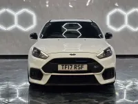 Used Ford Focus RS 350 HP (257 kW) 2017 White Hatchback