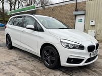 Begagnad BMW 218 Sport Line 2016 Vit Kombi