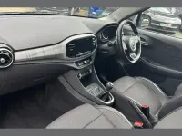 Used MG MG3 Exclusive 106 HP (77 kW) 2023 Silver Hatchback