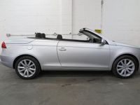 Used VW Eos 140 HP (102 kW) 2007 Silver Cabriolet
