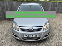 Second-hand Vauxhall Zafira Design Edition 115 CP (84 kW) 2013 Argintiu Monovolum