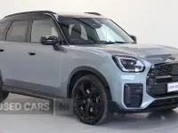 Usado Mini Countryman Sport 170 CV (125 kW) 2025 Verde SUV