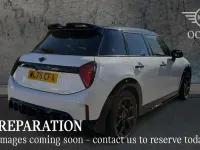 Usado Mini Cooper Hatch 113 kW (154 CV) 2026 Blanco Utilitario