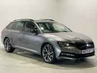 Gebraucht Skoda Superb SportlinePlus 150 PS (110 kW) 2024 Grau Kombi