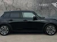 Used Mini Cooper S Hatch 201 HP (147 kW) 2025 Black Hatchback