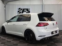 Used VW Golf VII R 310 HP (228 kW) 2018 White Hatchback