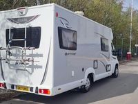 Second-hand Peugeot Boxer Prestige 2017 Alb Van