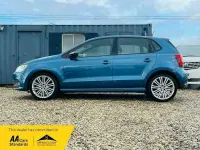 Used VW Polo SE 85 HP (62 kW) 2015 Blue Hatchback