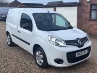 Usado Renault Kangoo Business 2021 Branco Monovolume