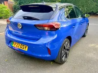 Second-hand Vauxhall Corsa-e 100 kW (136 CP) 2022 Albastru Hatchback