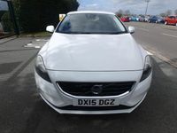 Used Volvo V40 SE 180 HP (132 kW) 2026 White Hatchback