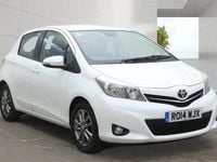 Used Toyota Yaris Plus 99 HP (72 kW) 2014 White Hatchback
