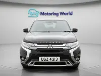 Usado Mitsubishi Outlander P-HEV 224 HP (164 kW) 2021 Preto SUV