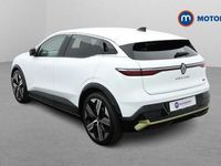 Used Renault Megane E-Tech Iconic 160 kW (218 HP) 2023 White Hatchback