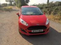 Used Ford Fiesta Zetec 125 HP (91 kW) 2013 Red Hatchback