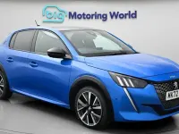 Second-hand Peugeot 208 GT 102 CP (75 kW) 2022 Albastru Hatchback