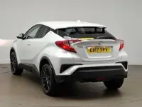 Second-hand Toyota C-HR 115 CP (84 kW) 2017 Alb SUV