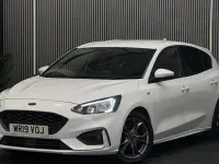 Used Ford Focus ST-Line 120 HP (88 kW) 2017 White Estate