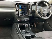 Używany Volvo XC40 Momentum 150 KM (110 kW) 2020 Czerwony SUV