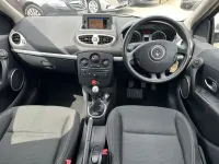 Used Renault Clio Dynamique 100 HP (73 kW) 2011 Grey Estate