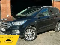 Begagnad Ford Kuga Titanium 150 HK (110 kW) 2020 Svart SUV
