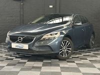 Used Volvo V40 Momentum 122 HP (89 kW) 2018 Blue Hatchback
