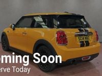 Usado Mini Cooper Hatch 136 HP (100 kW) 2014 Laranja Citadino