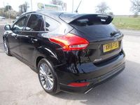 Used Ford Focus ST-Line 140 HP (102 kW) 2018 Black Hatchback