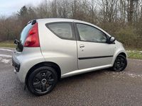 Used Peugeot 107 68 HP (50 kW) 2011 Silver Hatchback