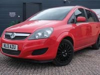 Used Vauxhall Zafira 115 HP (84 kW) 2013 Red MPV