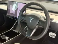 Used Tesla Model 3 Performance 82 kW (112 HP) 2020 White Sedan