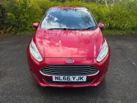 Usado Ford Fiesta Zetec 2016 Vermelho Citadino