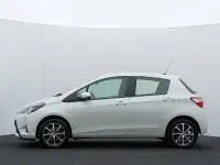 Used Toyota Yaris 111 HP (81 kW) 2019 White Hatchback