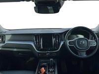 Used Volvo XC60 Momentum 250 HP (183 kW) 2021 Black SUV