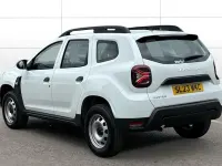 Käytetty Dacia Duster Essentiel 90 HP (66 kW) 2022 Katumaasturi