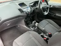 Used Ford Fiesta Titanium 95 HP (69 kW) 2013 Red Hatchback