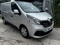Used Renault Trafic 2015 Silver MPV