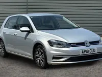 Used VW Golf VII SE 131 HP (96 kW) 2018 Silver Hatchback