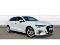 Begagnad Audi A3 Sport 150 HK (110 kW) 2023 Vit Sedan