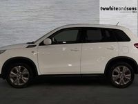 Käytetty Suzuki Vitara SZ-T 129 HP (94 kW) 2022 Katumaasturi