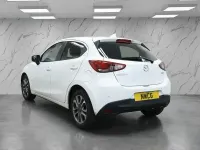 Begagnad Mazda 2 Inclusive 90 HK (66 kW) 2019 Vit Halvkombi