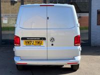 Used VW Transporter Highline 110 HP (80 kW) 2023 Silver Van
