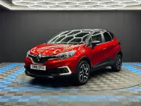 Used Renault Captur Iconic 90 HP (66 kW) 2018 Red/black SUV