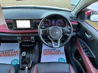 Used Kia Rio First Edition 118 HP (86 kW) 2017 White Hatchback